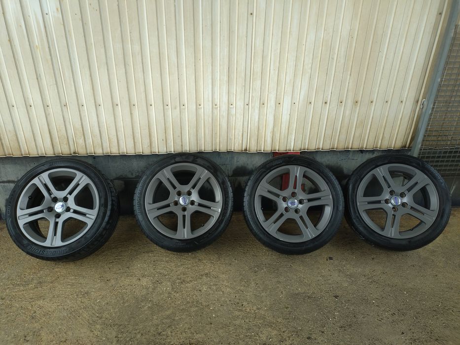 Jantes 17 Volvo ORIGINAIS com pneus Bridgestone