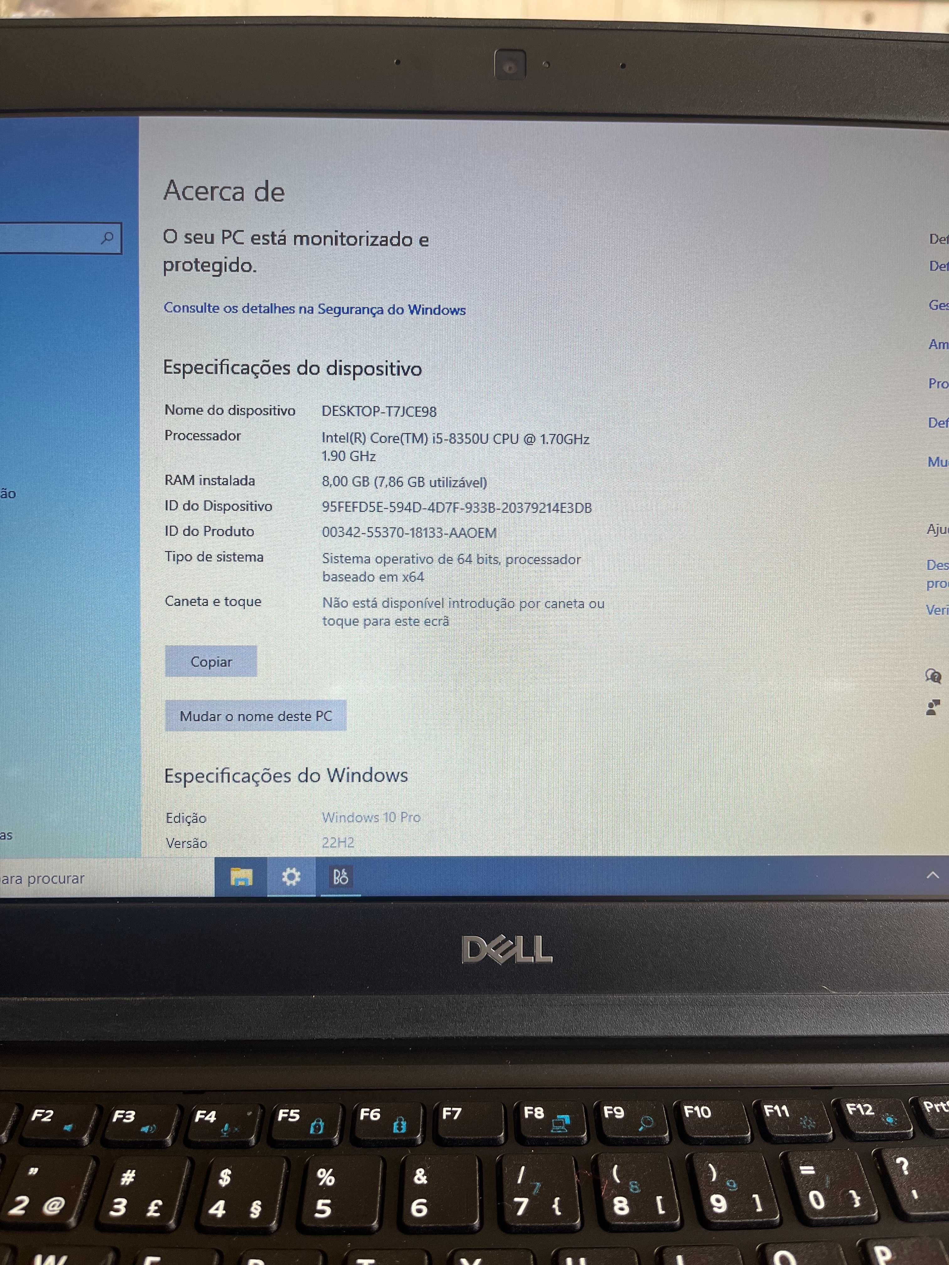 Portátil DELL Latitude 5490 Proc. Intel i5-8350 8ª ger. 14" 8GB 256SSD
