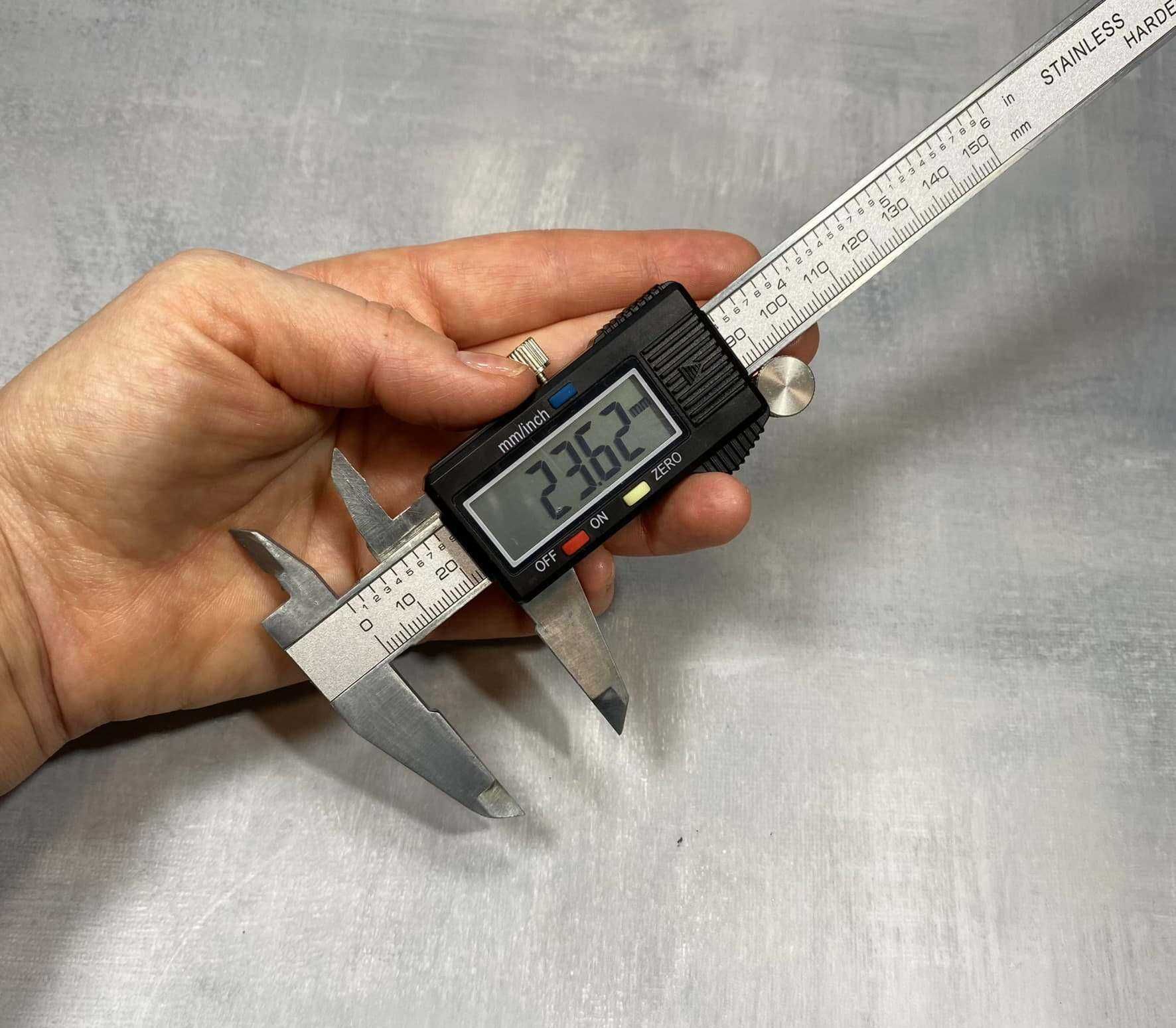 штангель электронный в кейсе с дисплеем 0-150мм Digital Caliper