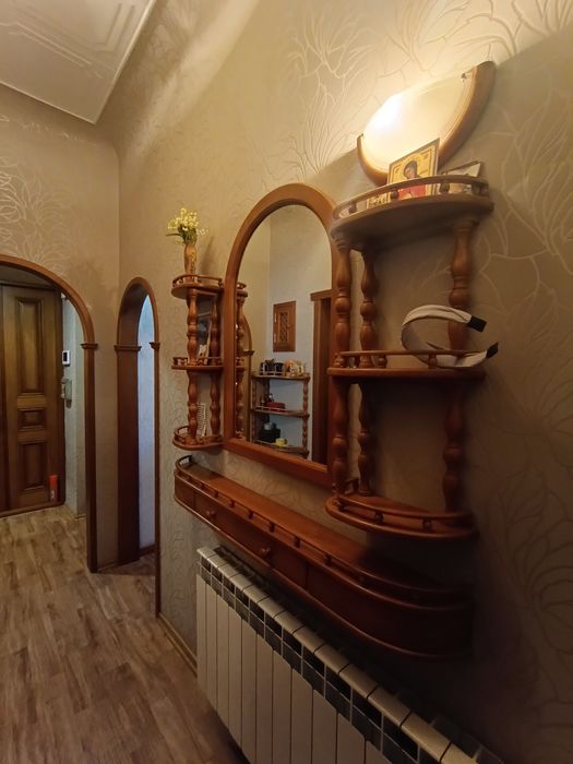 Здається будинок в районі площі Захисників України (Визволення)