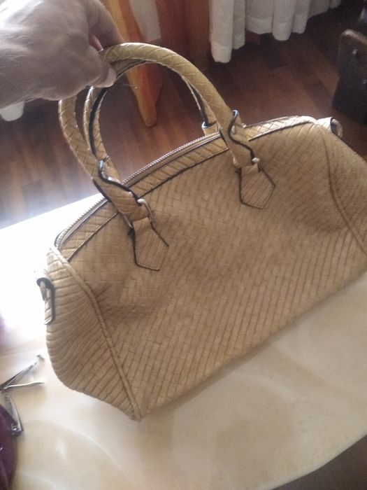 Malas de senhora novas