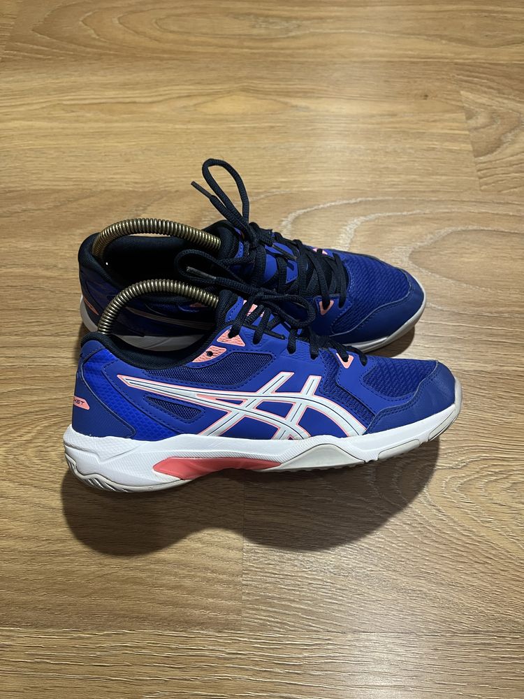 Кросівкі asics gel rocket 10