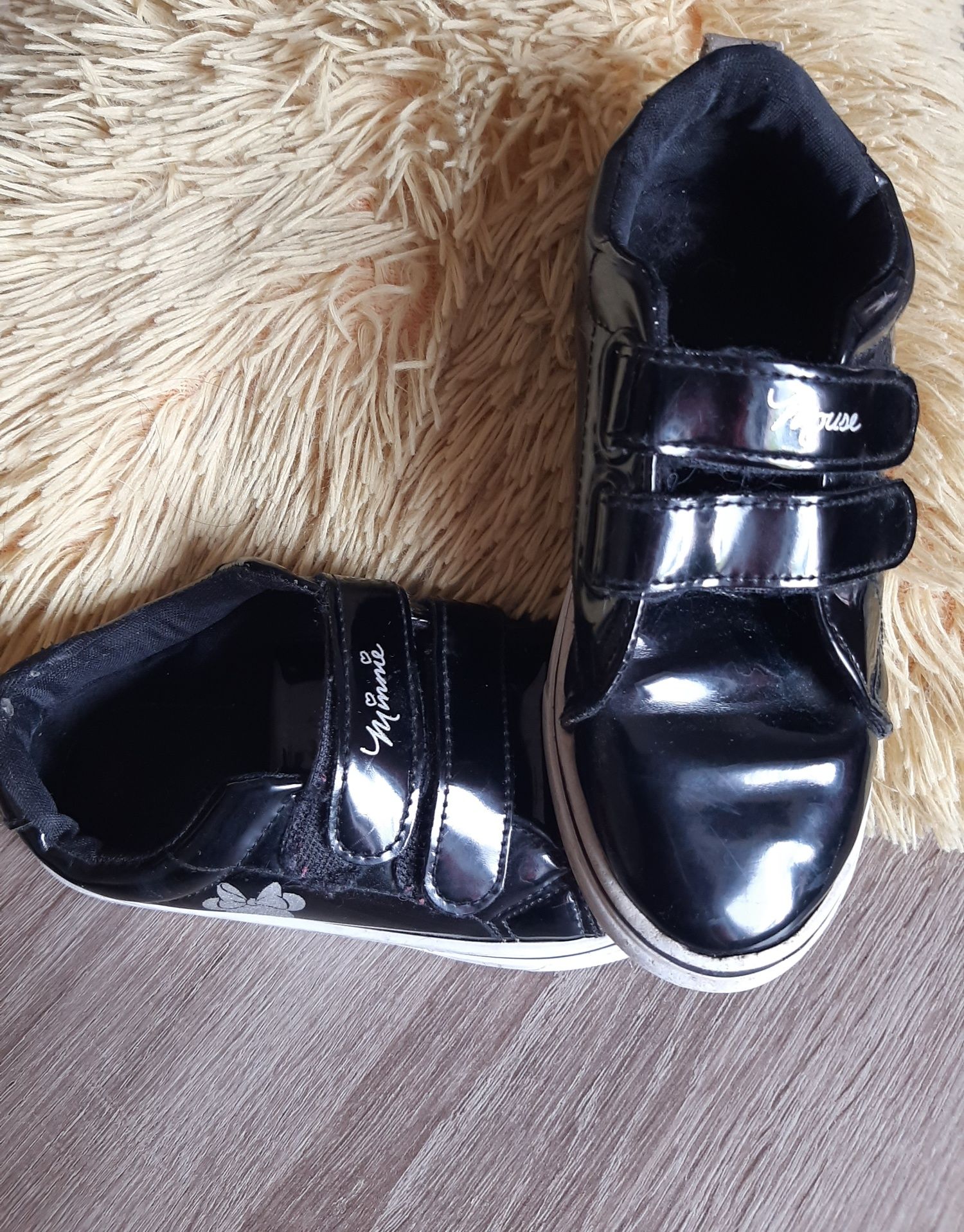 Buty dziewczęce Minnie r.30