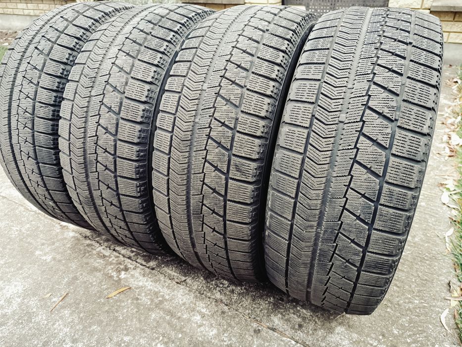 bridgestone blizzak vrx 205 55 16