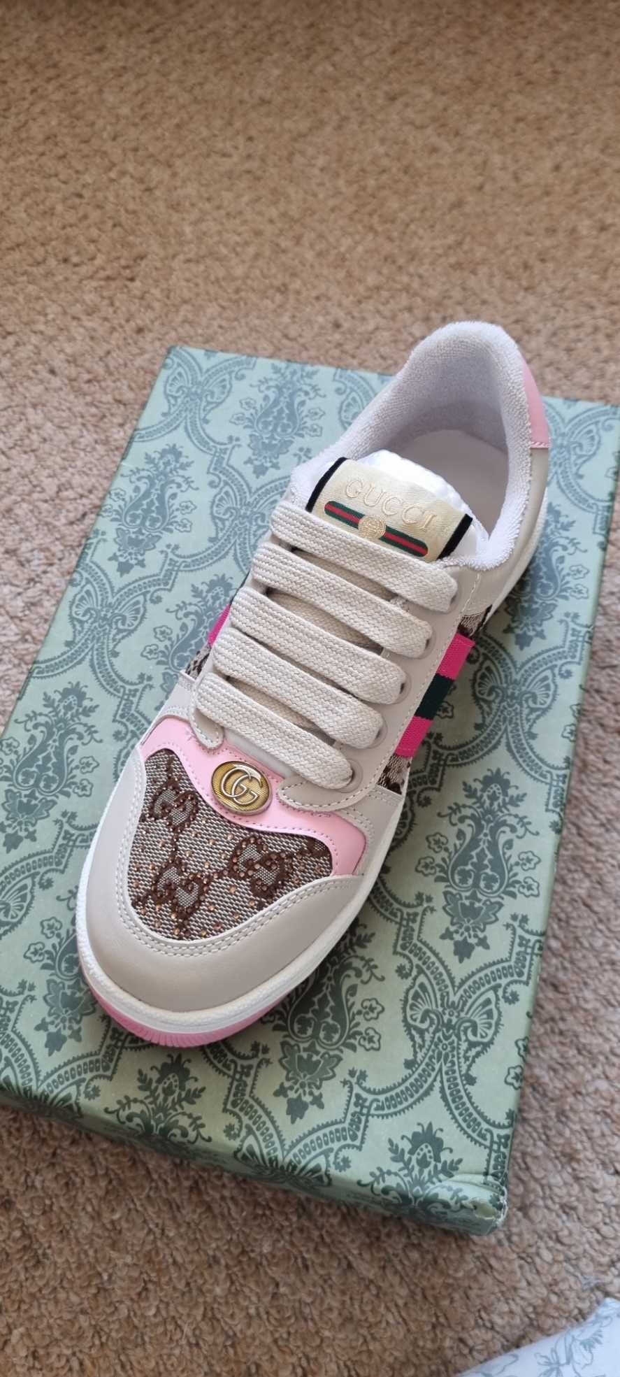 Ténis Gucci novos sem uso nº36