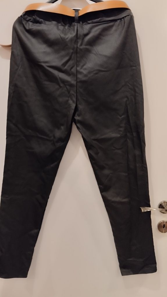 Nowe woskowane spodnie roz. L-XL