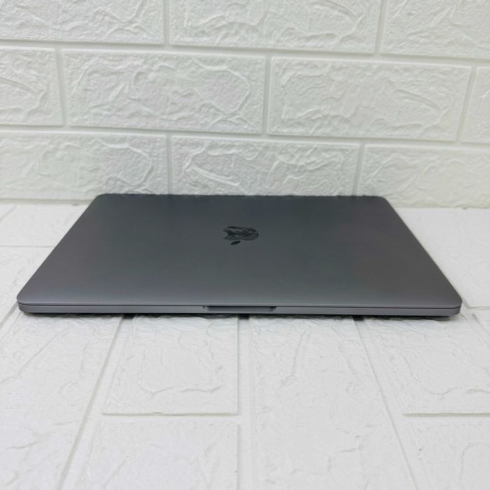 №2448	MNEH3LL	MacBook Pro 13 	Space 	M2 	8/256