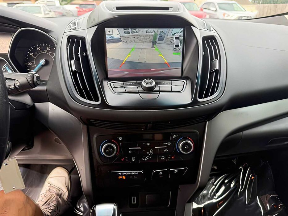 Ford Escape      2018