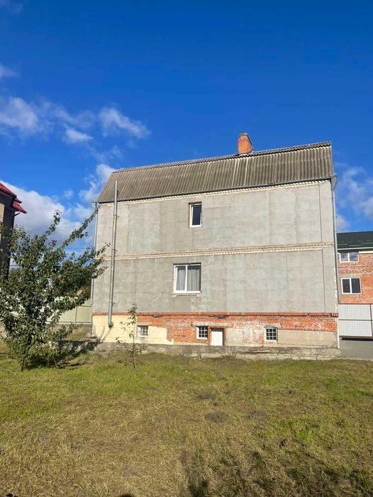 Продам будинок на Ружичній,найкраща локація, всі комунікаціі. ід 37362