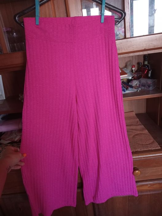 Calças malha pantalona Stradivarius