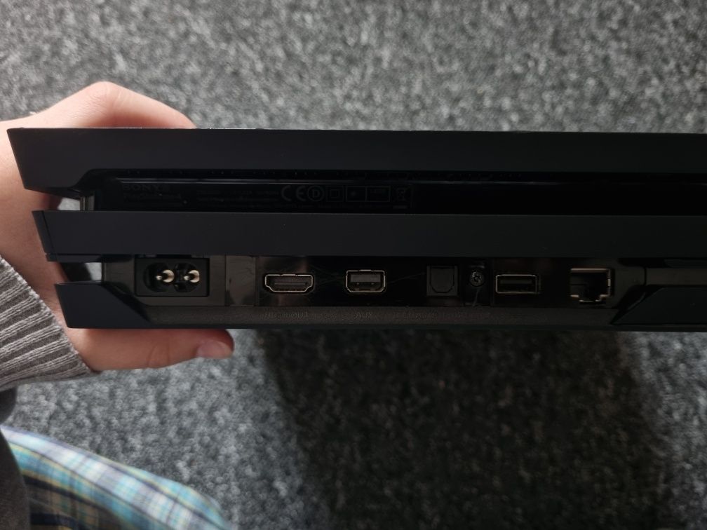 Playstation 4 PRO
