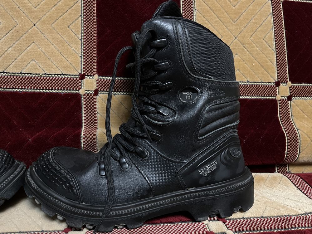 Такчичні Військові Берци зимові зимні черевики ботінки чоботи