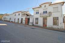 Propriedade T8 em Espinhal de 683,00 m2