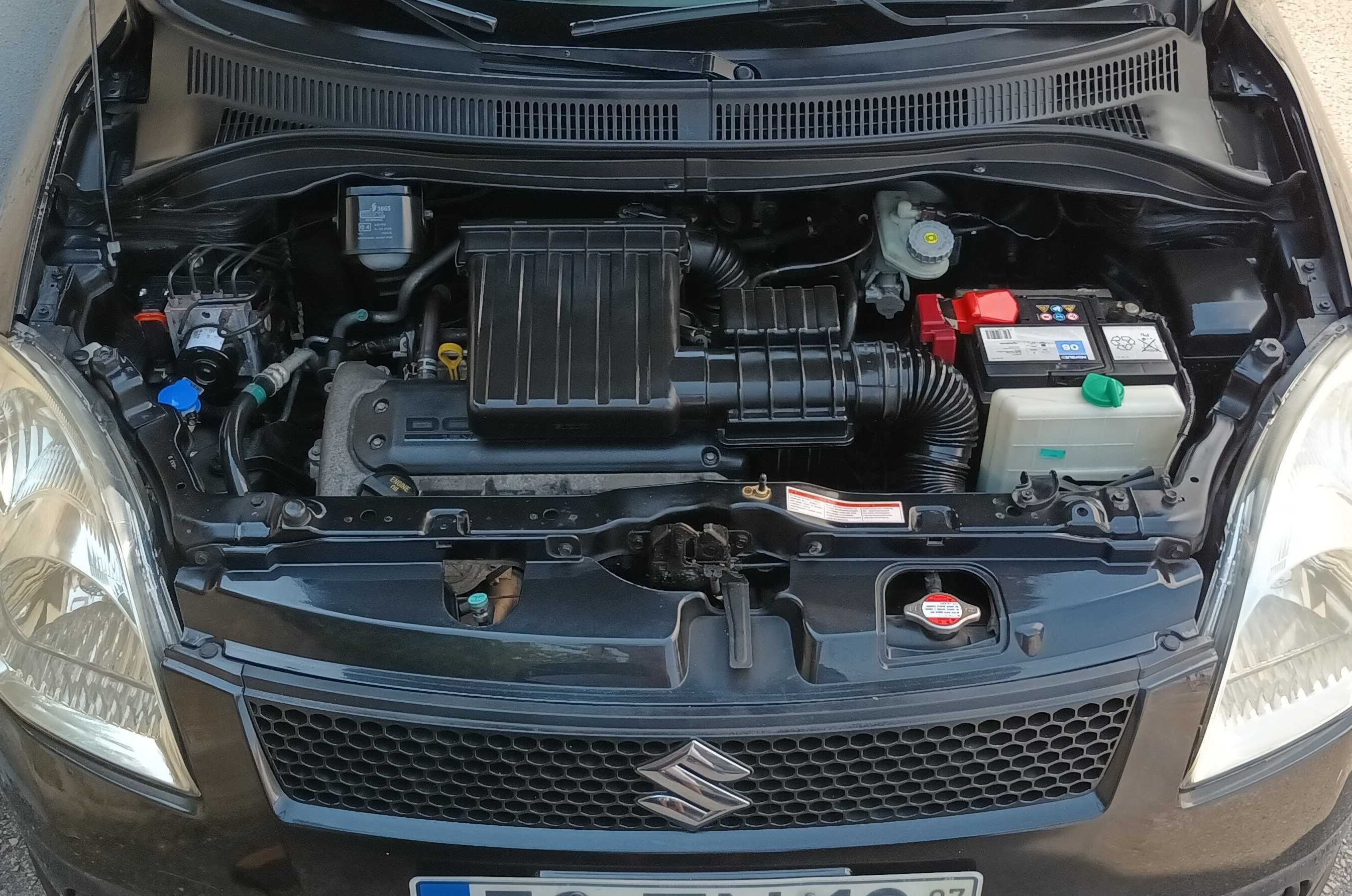 Suzuki Swift 1.33, gasolina, 2007, só 135 000 Km, bem cuidado