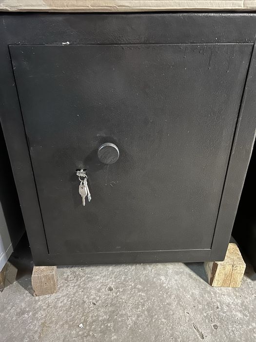 Сейф 1 клас опору Рубікон для збереження  документів