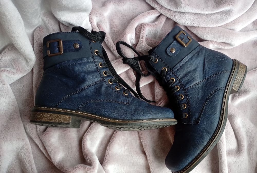 Sprzedam botki Rieker 38