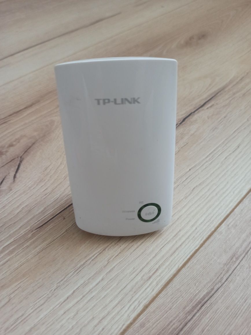 Wzmacniacz zasięgu Wi-Fi TP link