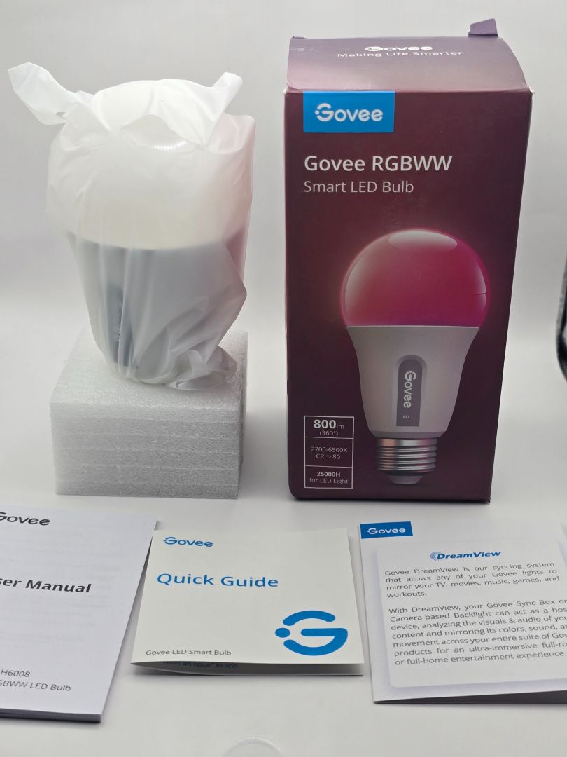 Inteligentna żarówka Govee H6008 RGBWW Wi-Fi