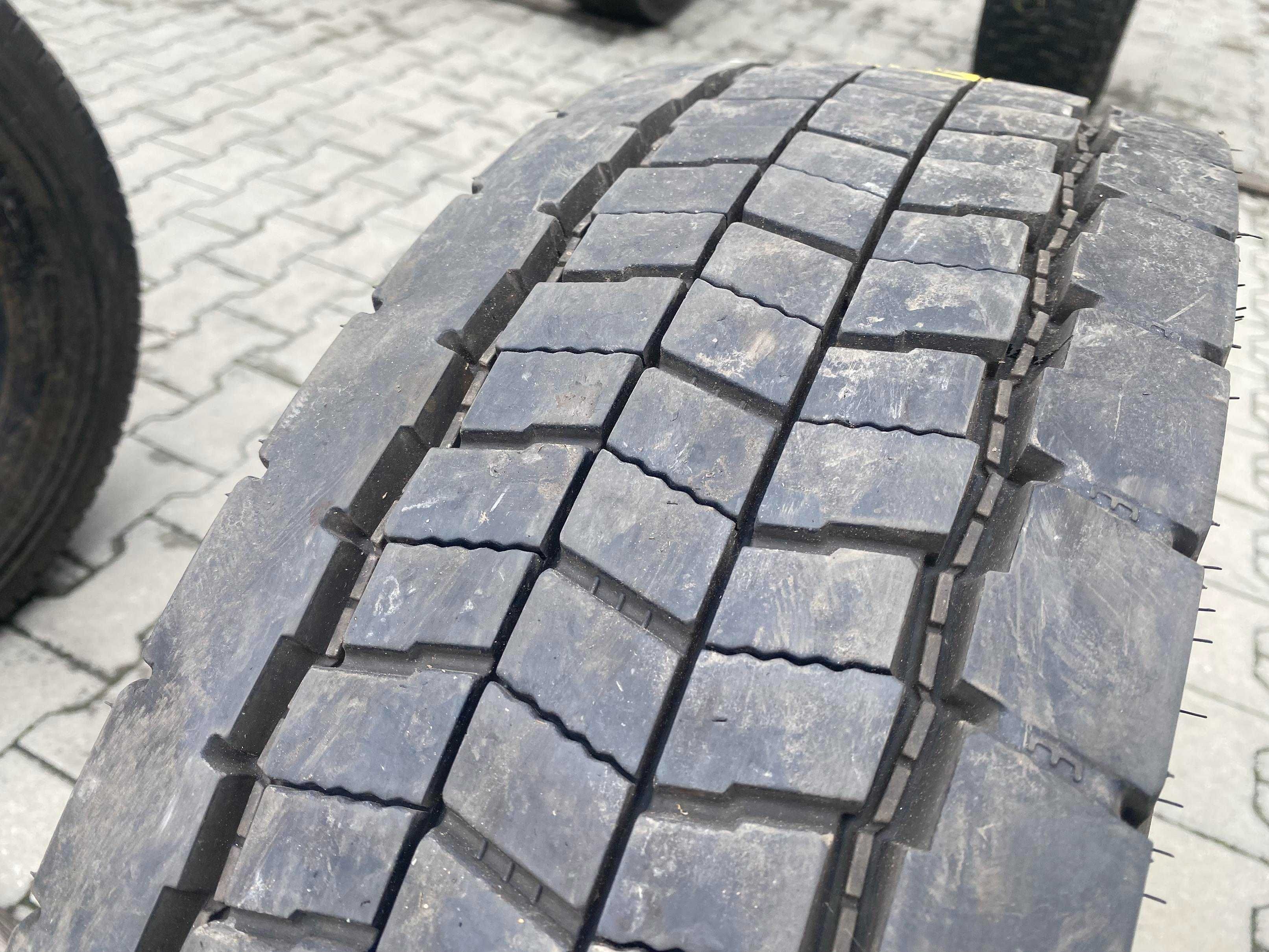 Opona 215/75R17.5 SEMPERIT RUNNER D2 Napędowa 11-12mm