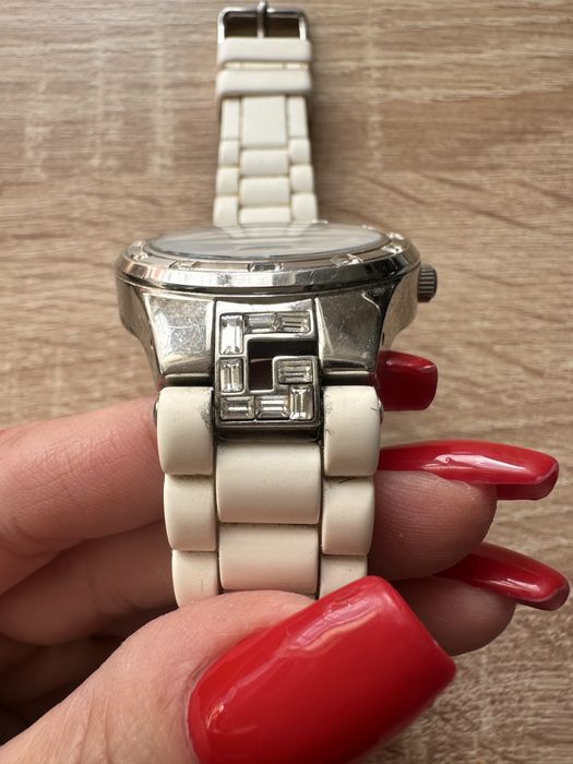 Часы guess оригинал