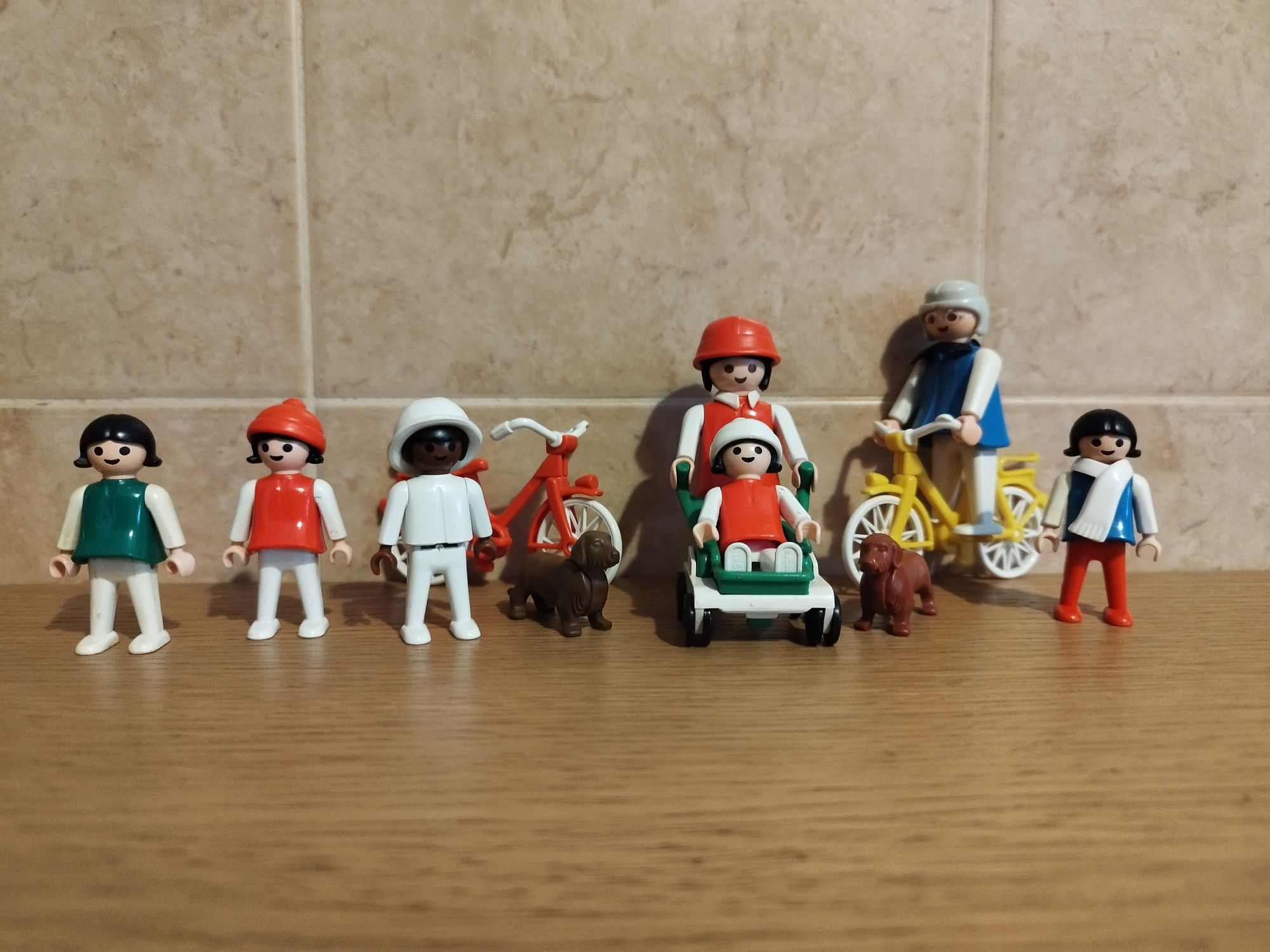 Playmobil lote crianças, bicicletas, etc