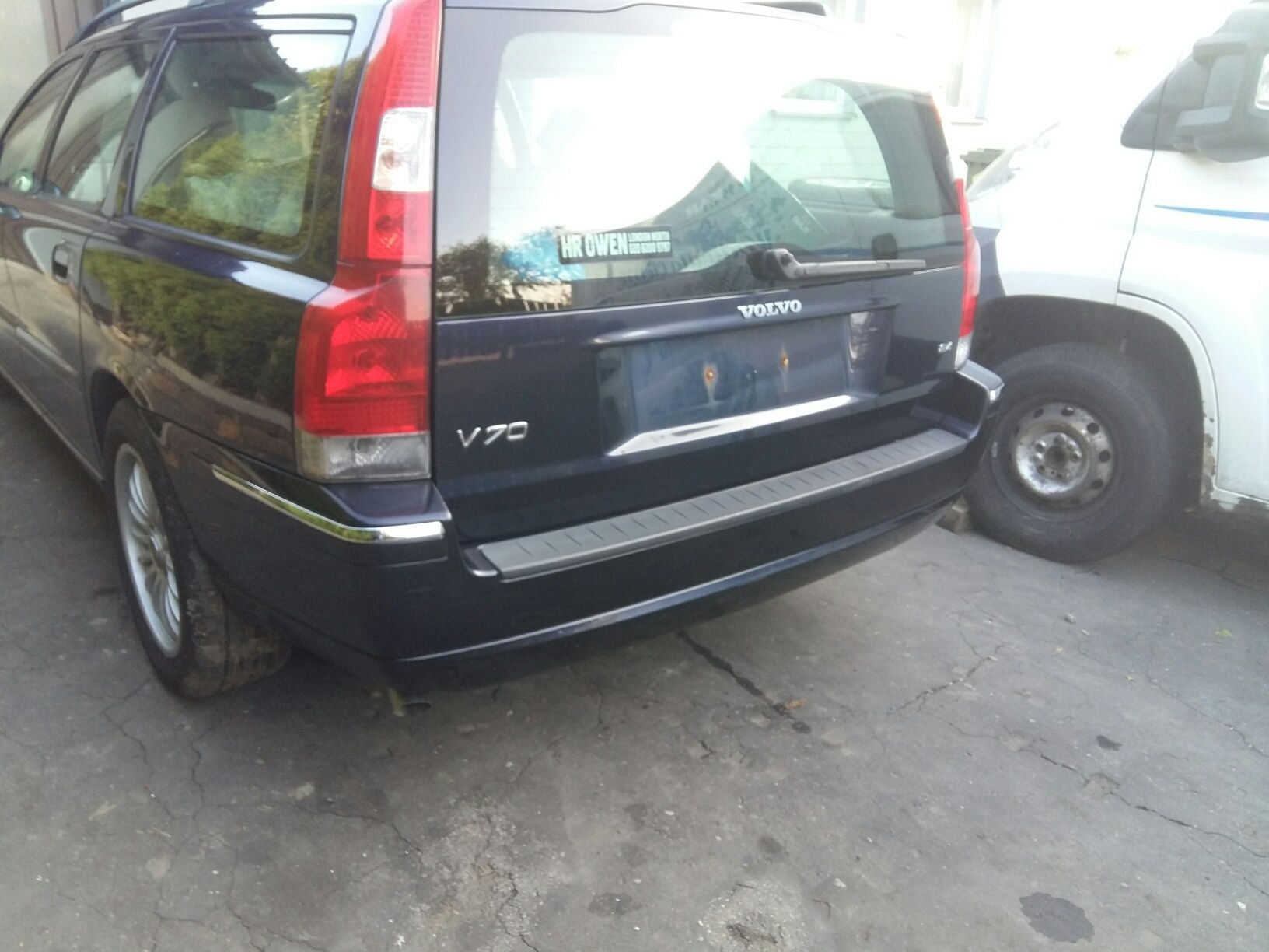 Klapa Volvo v70 lift kolor 467-46