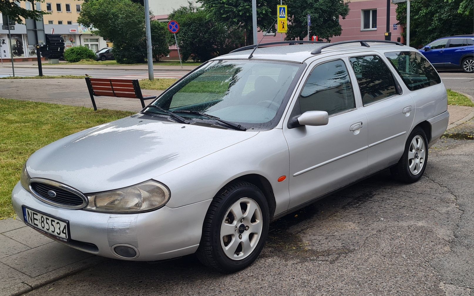 Ford MONDEO GHIA doinwestowany