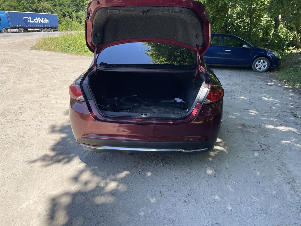 Продам Chrysler 200 2014 року