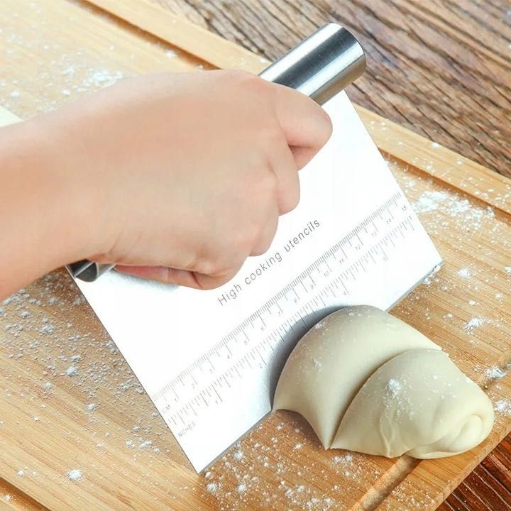 Metalowa szpatułka duża skrobka skrobak nóż do ciasta tortów kremu 115