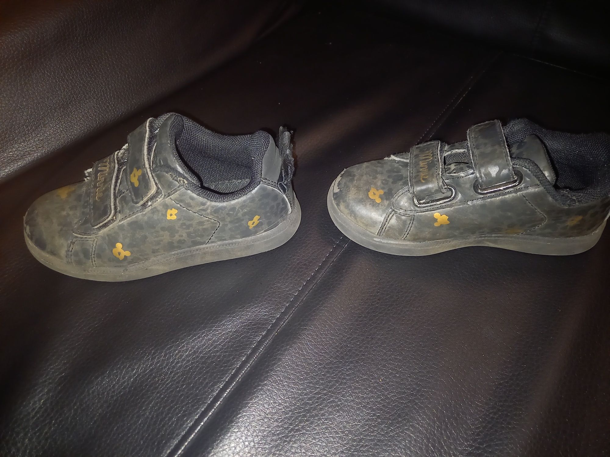 Buty dla dziewczynki rozmiar wkładki 16 cm
