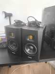 Monitores de estúdio / Colunas Adam Audio T5V (Par)
