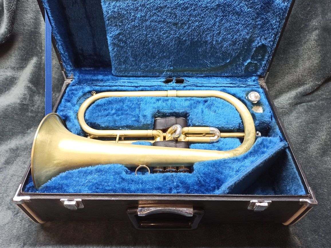 Flugelhorn Yamaha 231 (trąbka)