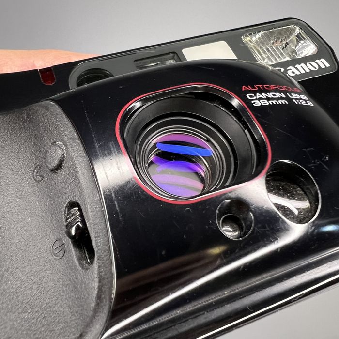 Плівковий компактний фотоапарат Canon SureShot Supreme тестований