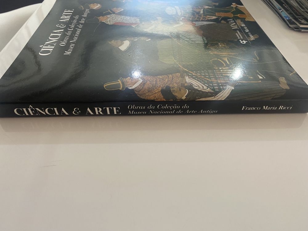 Livro arte antiga