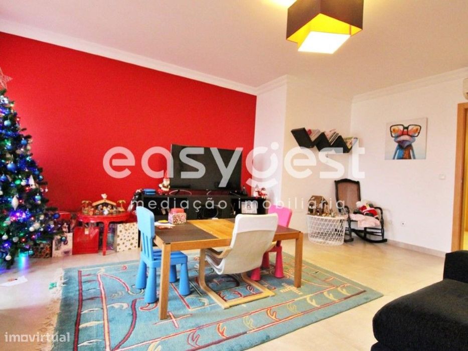 Fantástico apartamento T5 no Montijo a apenas 25 minutos de Lisboa