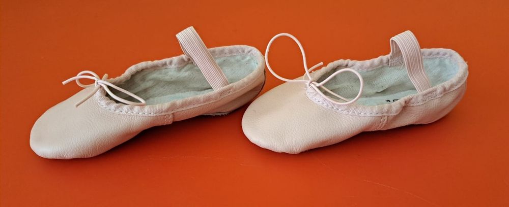 Calçado Ballet Meia-ponta em Couro Sola Inteira - tam. 25(15cm)