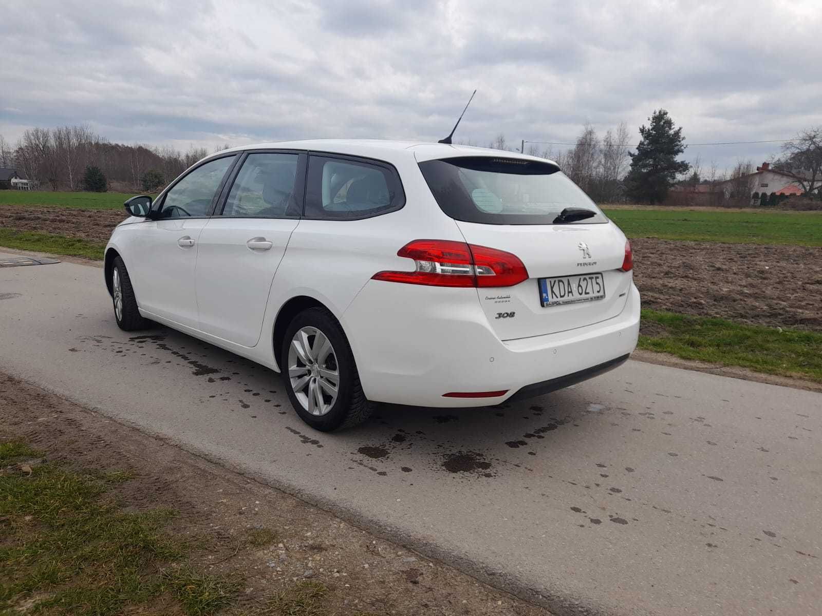 Peugeot 308 SW - mały przebieg, navi, klima, sam. prywatny