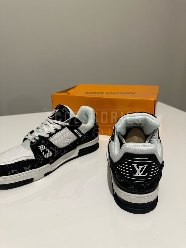 Sapatilha Louis Vuitton