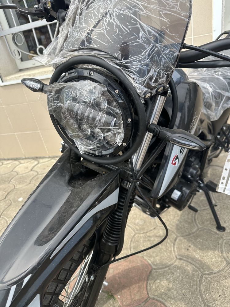 Spark SP 250 D-3  новий