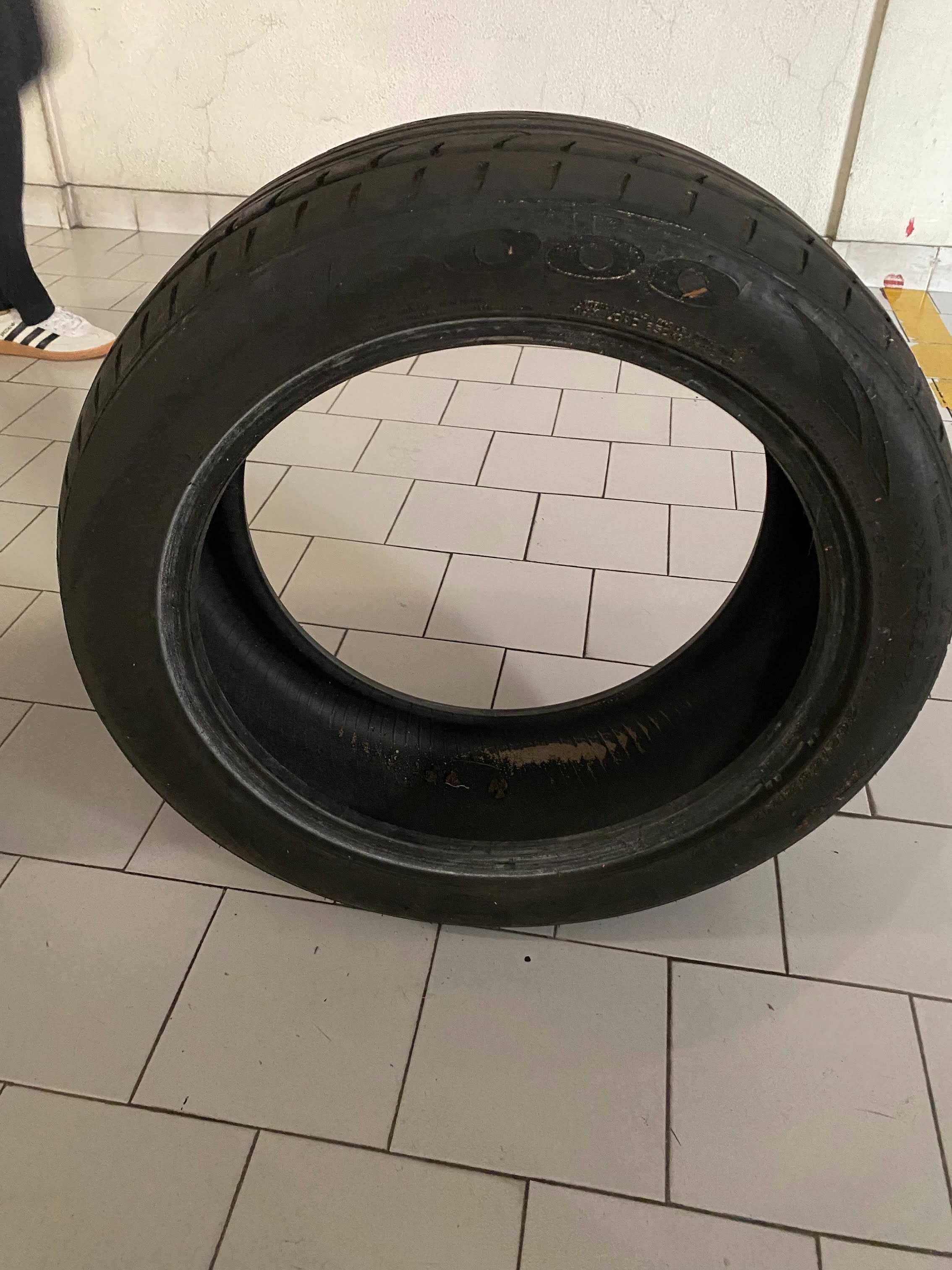 Pneus 205 50ZR17