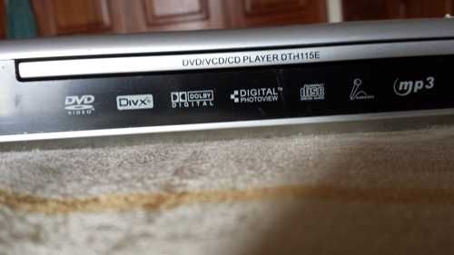 Leitor de DVD com karaoke