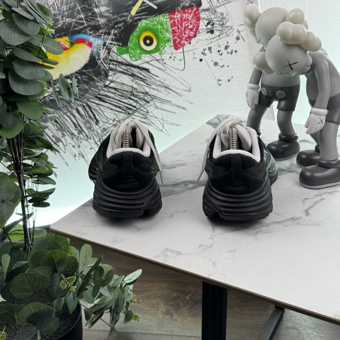 Кросівки Hoka Bondi 8 39 розмір Е5414