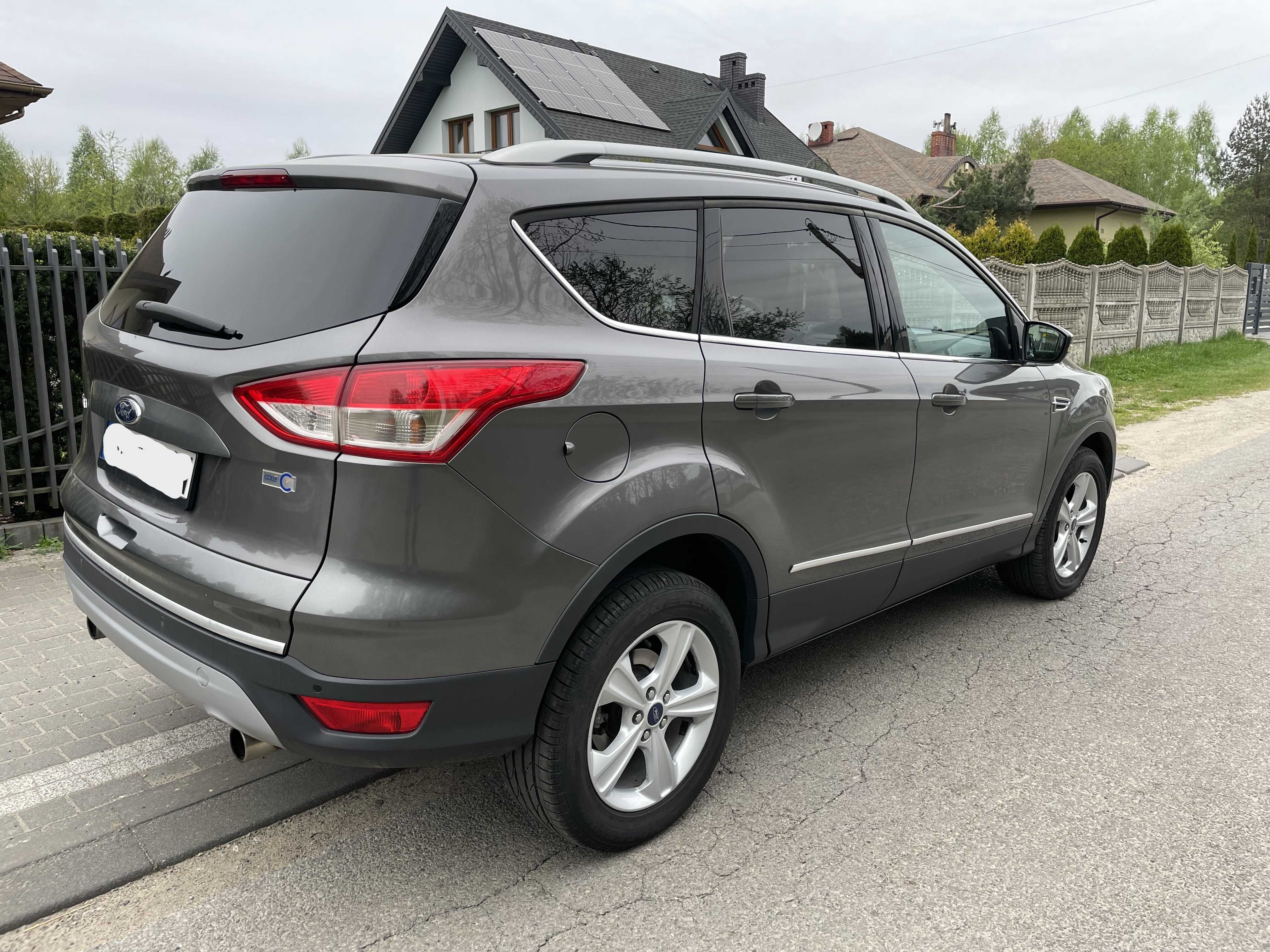 Ford Kuga 2.0 Tdci + kpl kòł zimowych