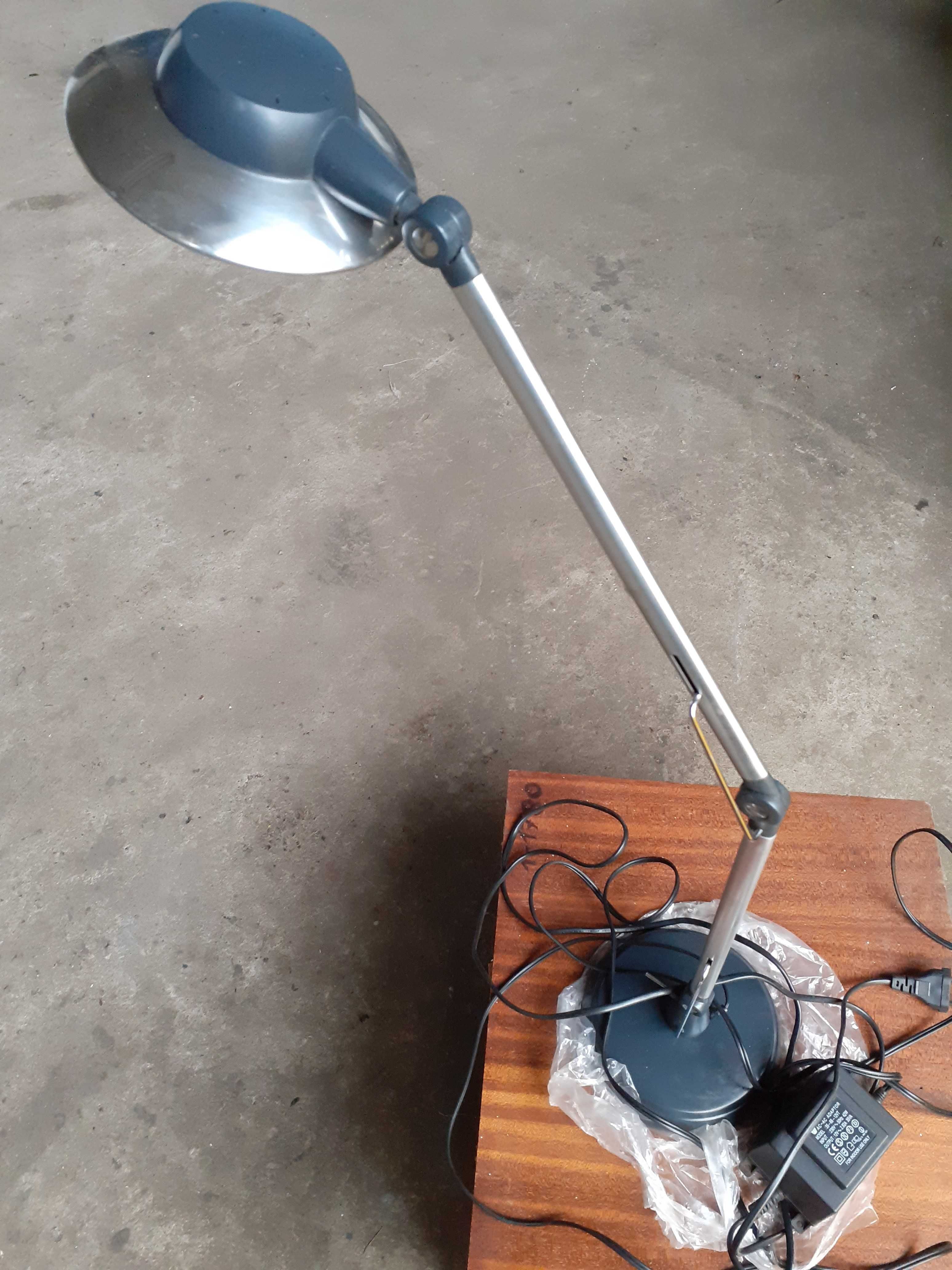 Lampka na biurko