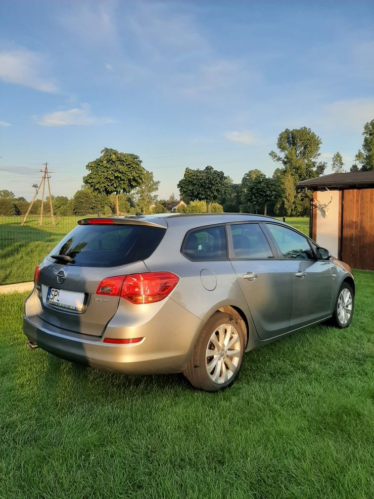 Opel Astra J 1.4 Turbo