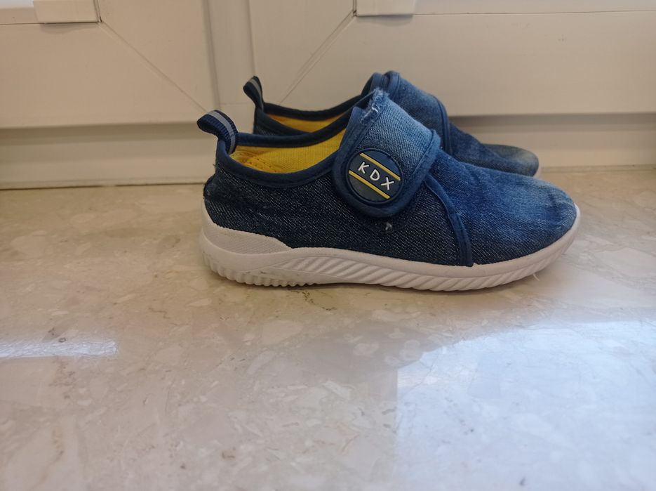 Kapcie rozmiar 25