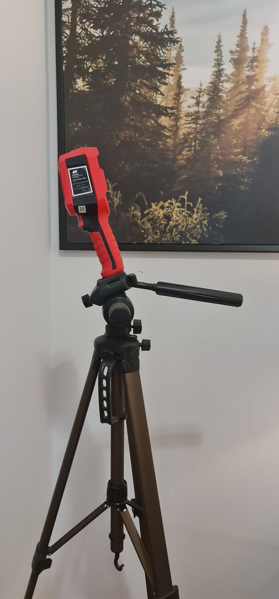 Câmara térmica com tripé
