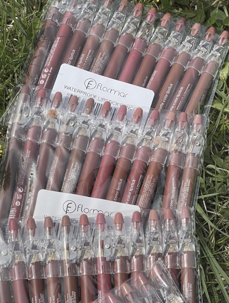 Олівці для губ Flormar 12 шт.