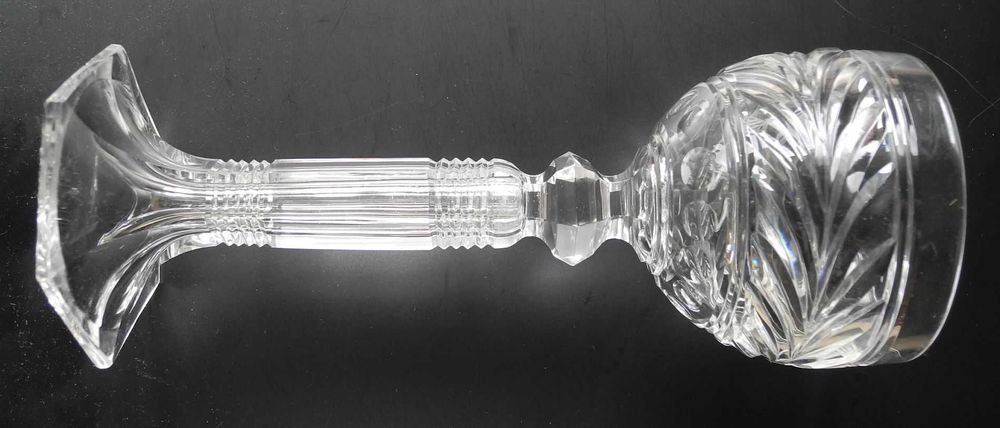 Stary kryształowy kielich do wina BACCARAT z 1907 r.