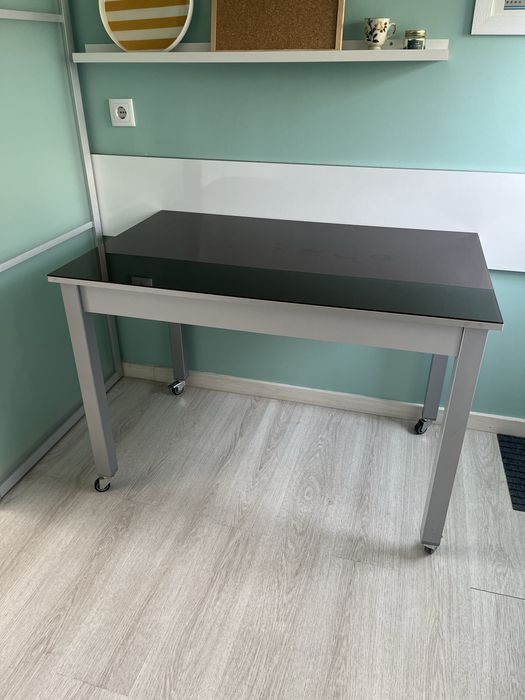 Mesa de refeições extensível